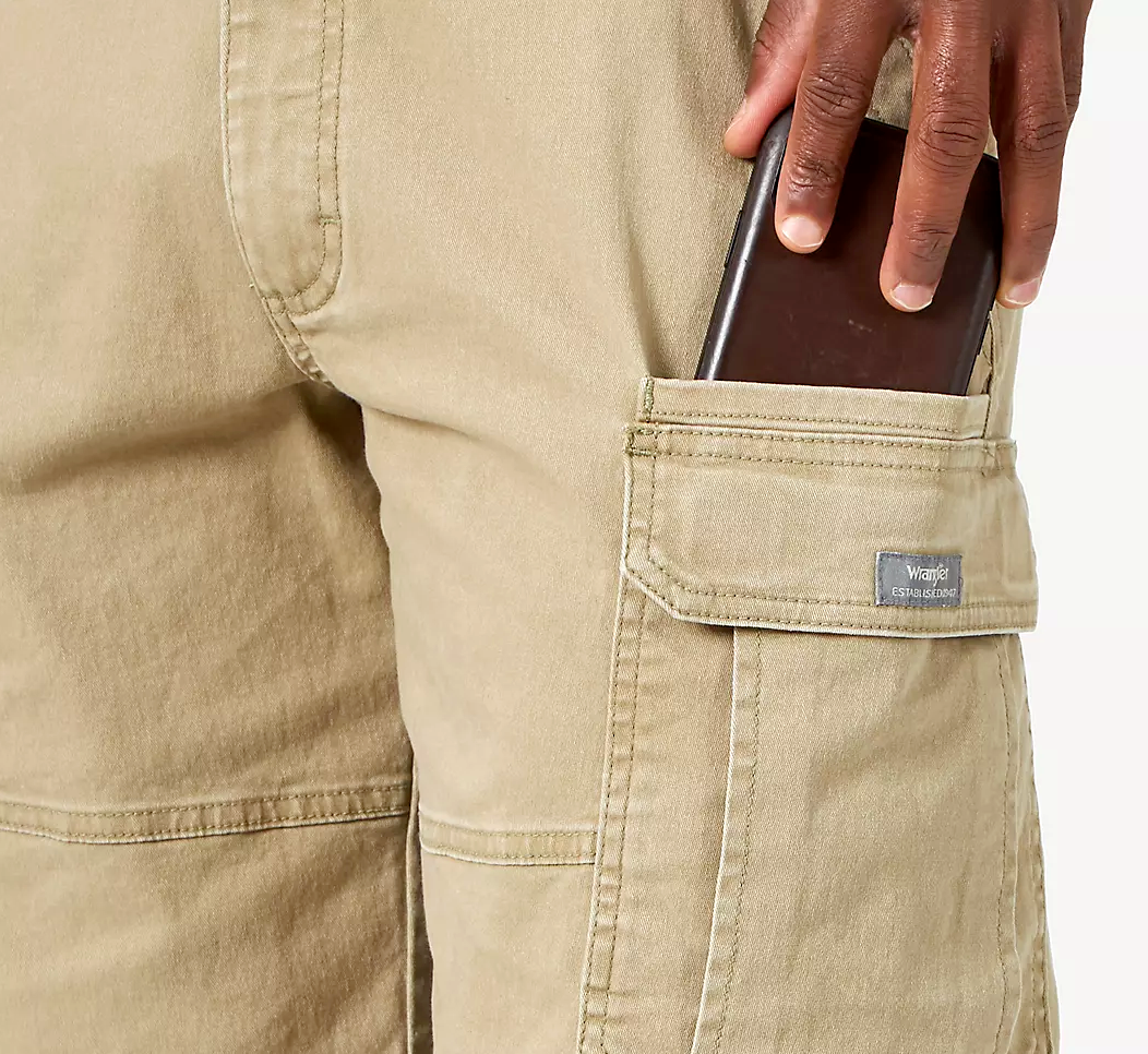 mens cargo shorts with tech pocket